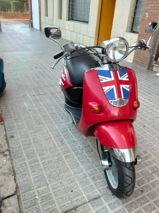 Aprilia Compay 50cc Scooter