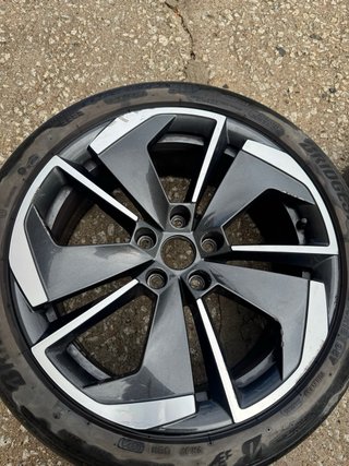 Llantas skoda octavia RS 5x112 18 aluminio
