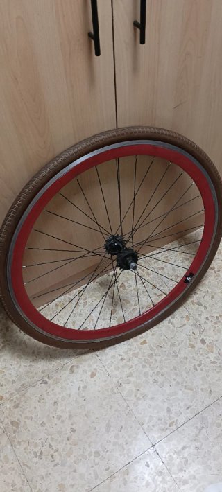 Llanta Fixie + regalo neumático