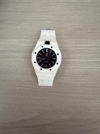 Swatch Royal Pop Negro Blanco