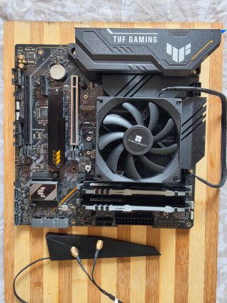 ジャンクCPU 2個セット TUF GAMING B560M-PLUS、CPU i5-10400F ASUS PRIME B560M-A AC