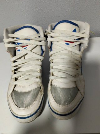 Zapatillas Adidas Baloncesto Blancas y Azules