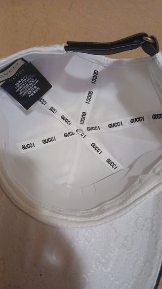 Cappellino Gucci Bianco con Strisce