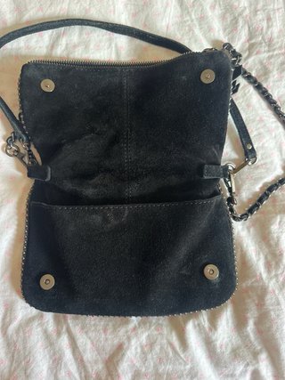 Bolso negro Brownie con tachuelas