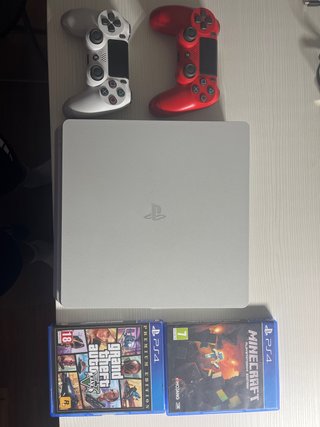 Consola PS4 Slim Blanca + 2 Juegos