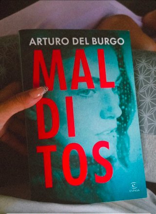 LIBRO MALDITOS 5/5⭐️