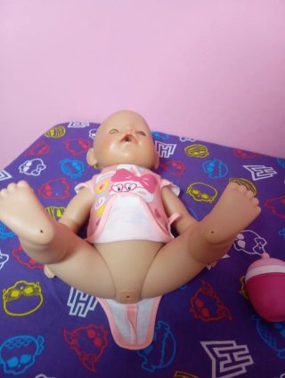 Muñeco Baby Born con biberón