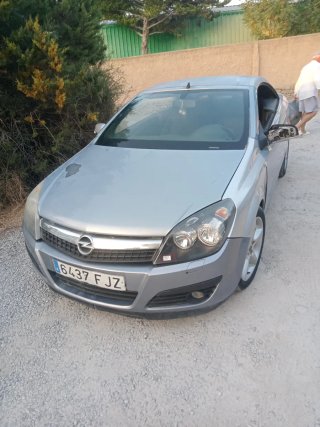 Opel Astra 2007