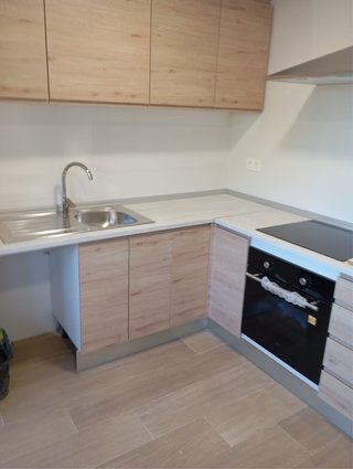 Montador profesional cocinas, puertas y suelos