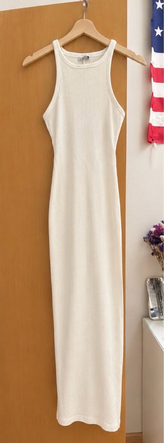 Vestido largo blanco de tirantes