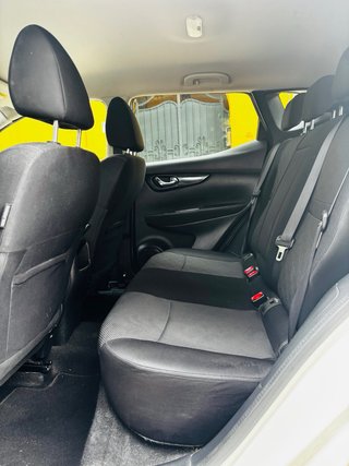 Nissan Qashqai con bola remolque y pocos kilometro