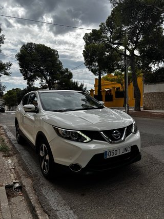 Nissan Qashqai con bola remolque y pocos kilometro