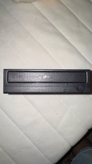 Grabadora DVD LG GH24NSD1 SATA – Lector CD/DVD PC