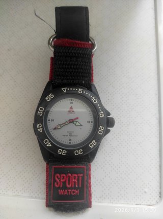 Reloj Deportivo Artech Negro y Rojo