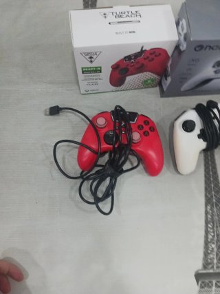 Mando Turtle Beach React-R Xbox Rojo