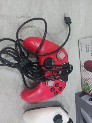 Mando Turtle Beach React-R Xbox Rojo