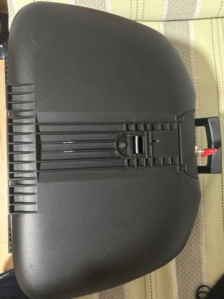 Baúl Shad 44L Moto + Parrilla universal