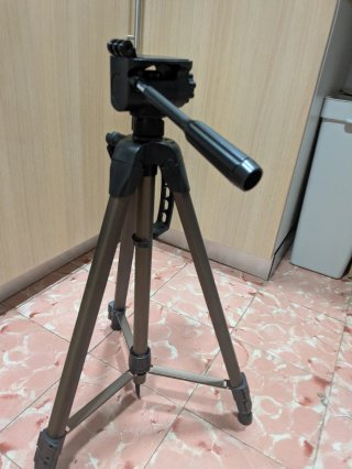 Trípode de cámara profesional