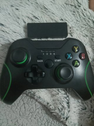 Mando Xbox Negro y Verde Genérico
