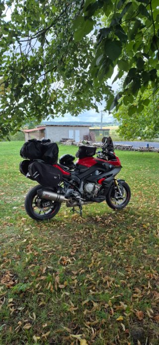 BMW S1000 XR - Vendo o cambio por furgo L1H1.