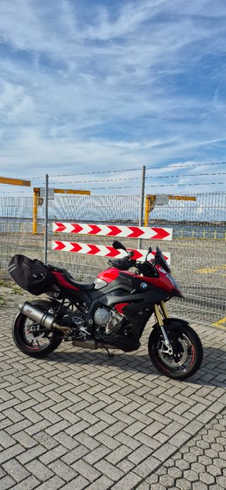 BMW S1000 XR - Vendo o cambio por furgo L1H1.