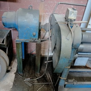 Curvadora de 3 rodillos