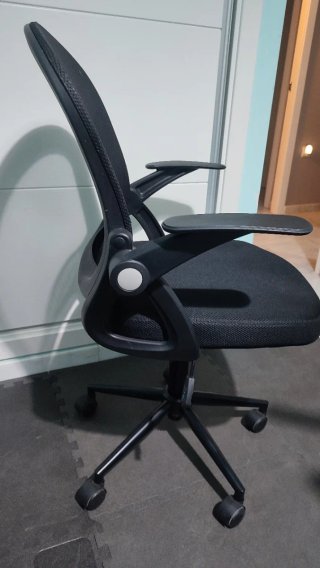 Silla de estudio ergonómica negra