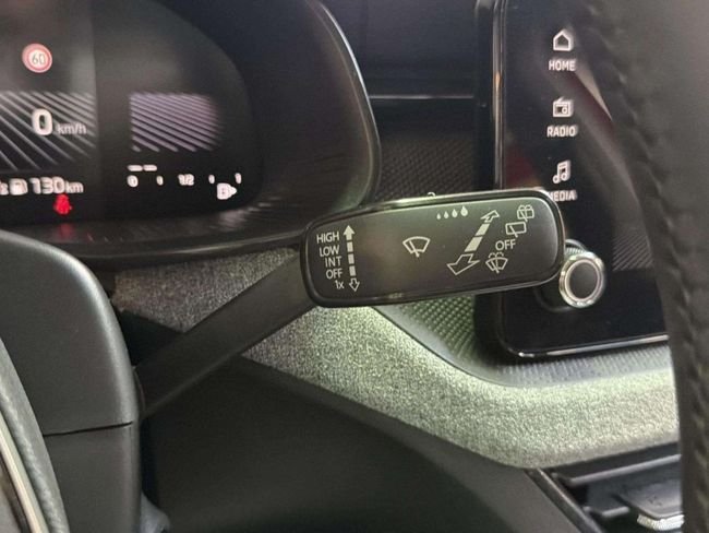 Škoda Kamiq 1.0 TSI Selection 2024, foto 18