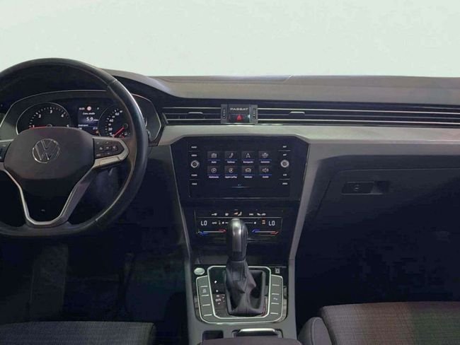 Volkswagen Passat Variant Executive 2.0 TDI D 2021, foto 16