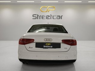 Audi A4 Avant 2.0 TDI 150 multitr S line edition