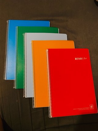 Pack 5 libretas de cuadros ENRI Plus