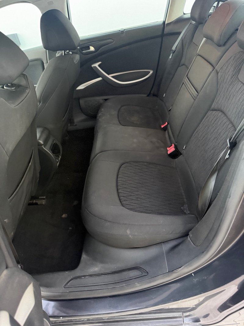 Citroën C5 2.0 HDI Business (2010-) 2011, foto 11