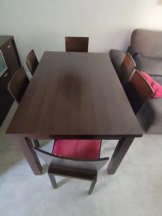 Comedor mesa y sillas