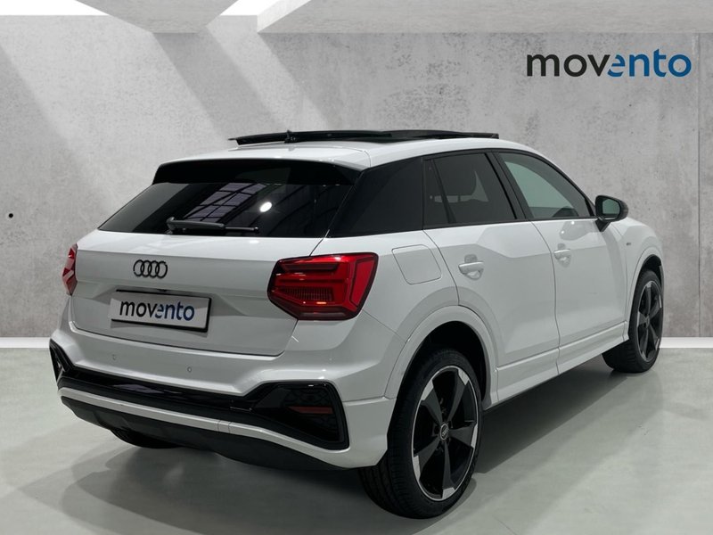 Audi Q2 1.5 Black Line 35 TFSI 2022, foto 4