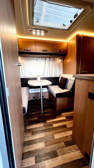 Caravana Knaus Sport 420 QD