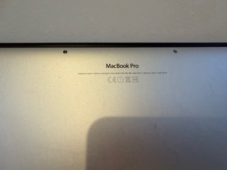 Portátil Apple Plata