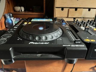 Equipo DJ Pioneer + Allen & Heath Negro