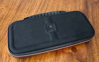 Nintendo Switch con accesorios + funda protectora