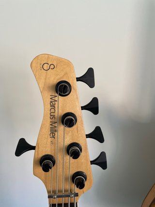 Bajo 5 cuerdas Sire Marcus Miller V7 Zurdos