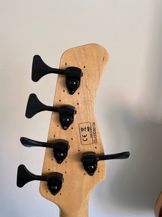Bajo 5 cuerdas Sire Marcus Miller V7 Zurdos