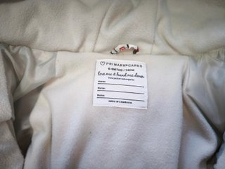 ABRIGO ACOLCHADO BEBÉ PRIMARK (NUEVO, SI
