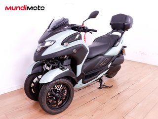 YAMAHA TRICITY 300