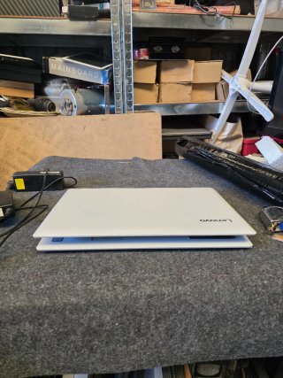 Portátil Lenovo Ideapad i7