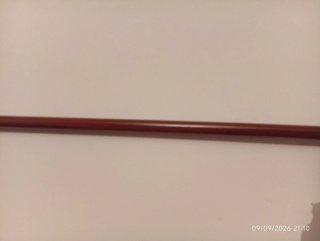 Riel de madera para cortinas