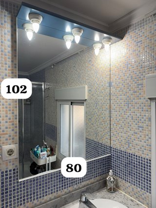 Baño completo: Ducha y WC, mueble , espejo , bidet