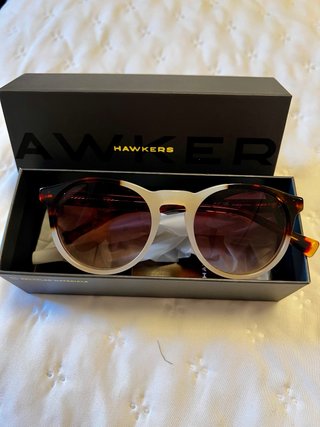 Gafas de sol Hawkers beige y marrón