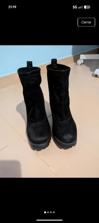 Botas negras de tacón