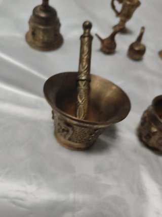 Figuras de bronce/latón decorativas