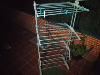 Tendedero de pie plegable