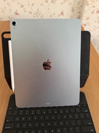 iPad Air 13 Negro + Teclado + Apple Pencil